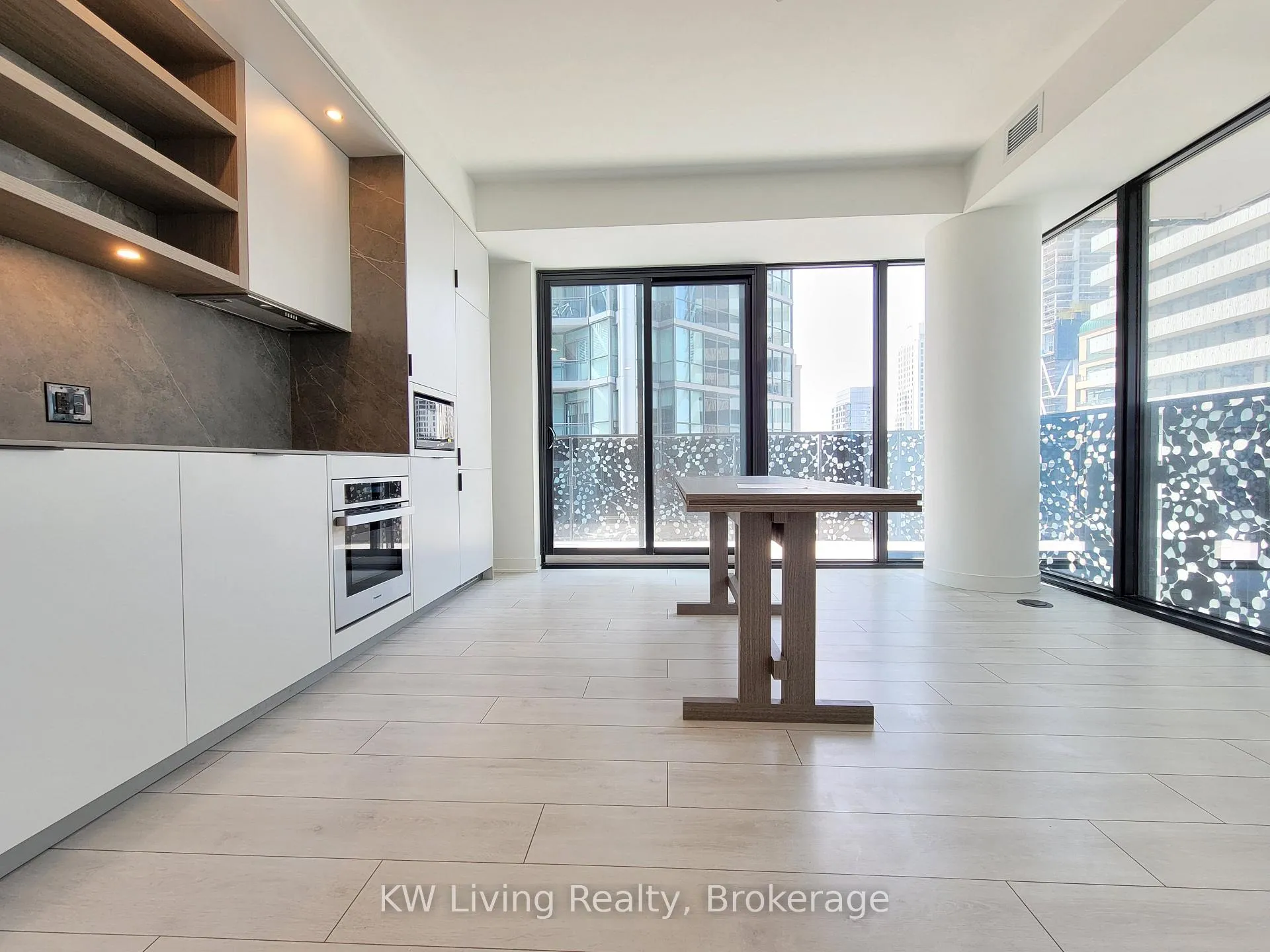Photo 3 of Unit 2910, 55 Charles Street, Toronto, Church-Yonge Corridor — HOMEH