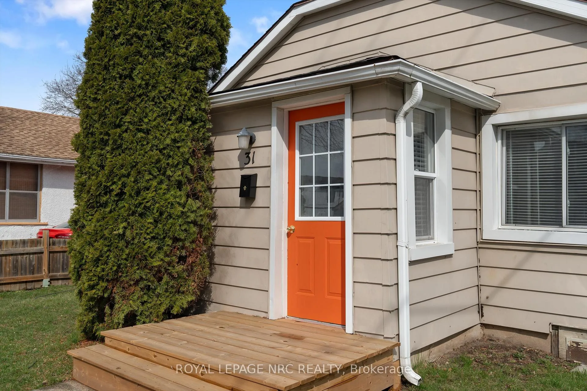 Photo 4 of 31 Prospect Avenue, St. Catharines, Facer — HOMEH