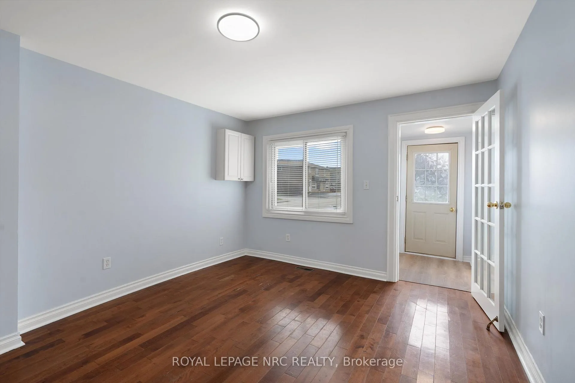 Photo 5 of 31 Prospect Avenue, St. Catharines, Facer — HOMEH