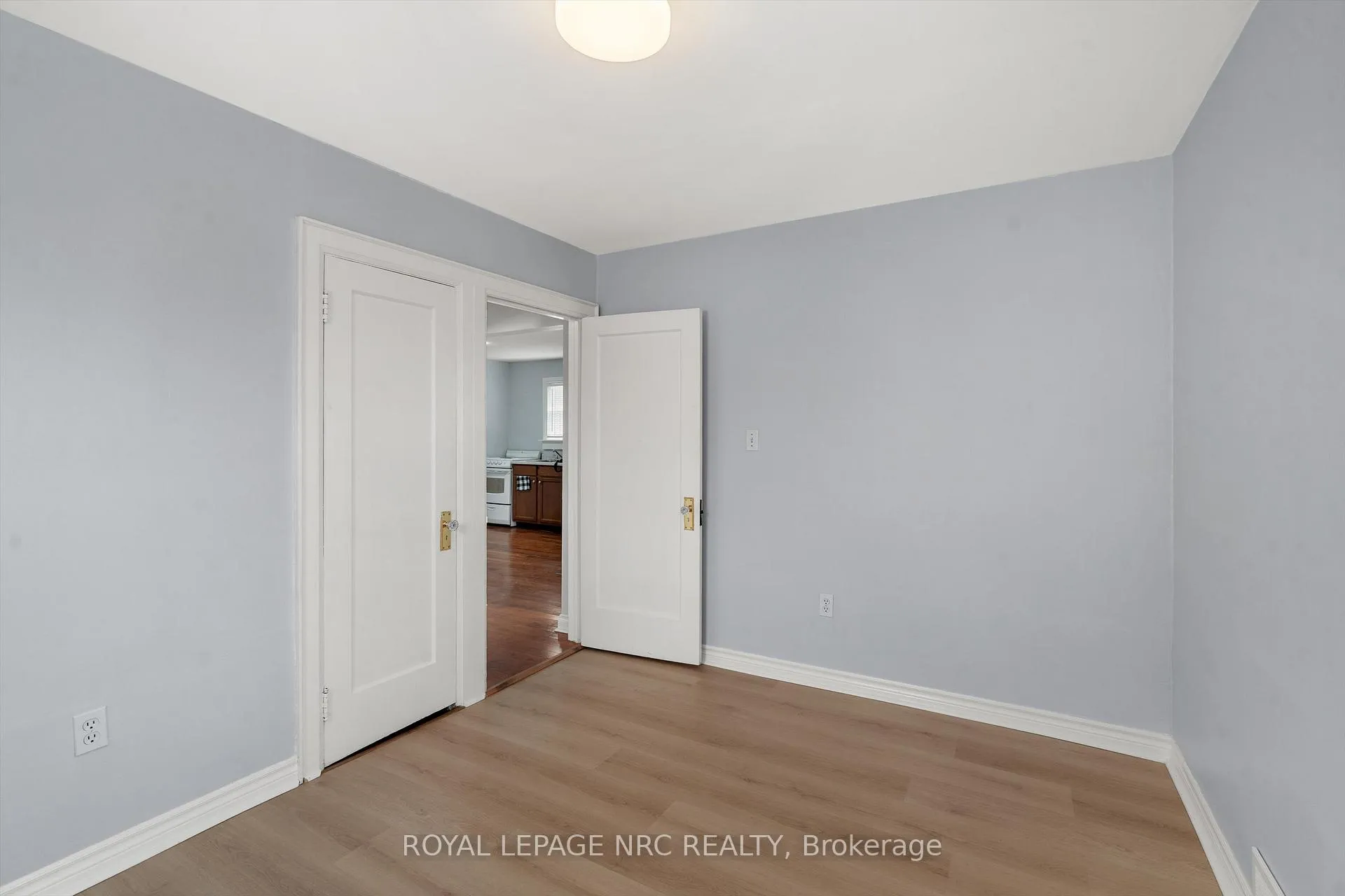 Photo 16 of 31 Prospect Avenue, St. Catharines, Facer — HOMEH