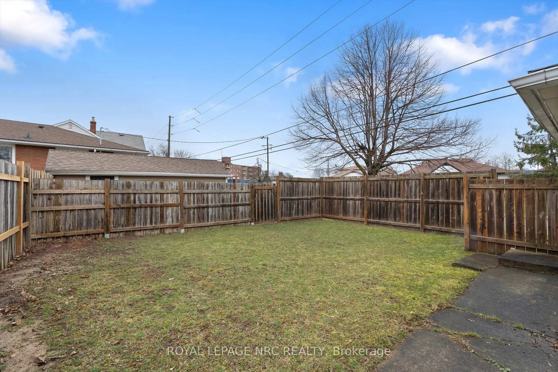 Photo 21 of 31 Prospect Avenue, St. Catharines, Facer — HOMEH