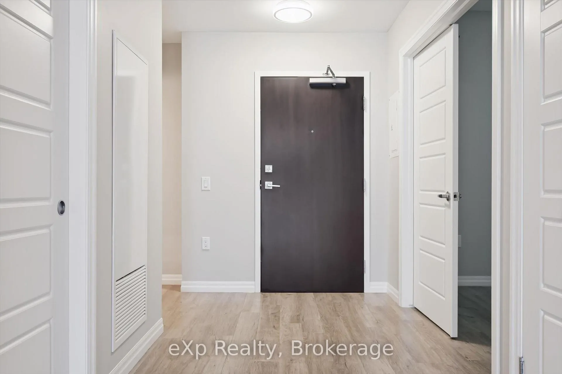 Photo 7 of Unit 214, 35 Kingsbury Square, Guelph, Pineridge/Westminster Woods — HOMEH