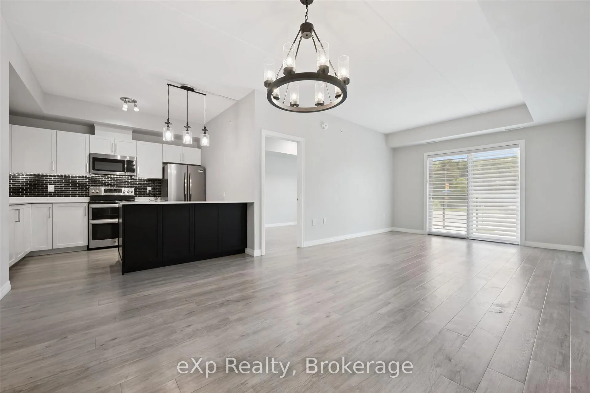 Photo 9 of Unit 214, 35 Kingsbury Square, Guelph, Pineridge/Westminster Woods — HOMEH