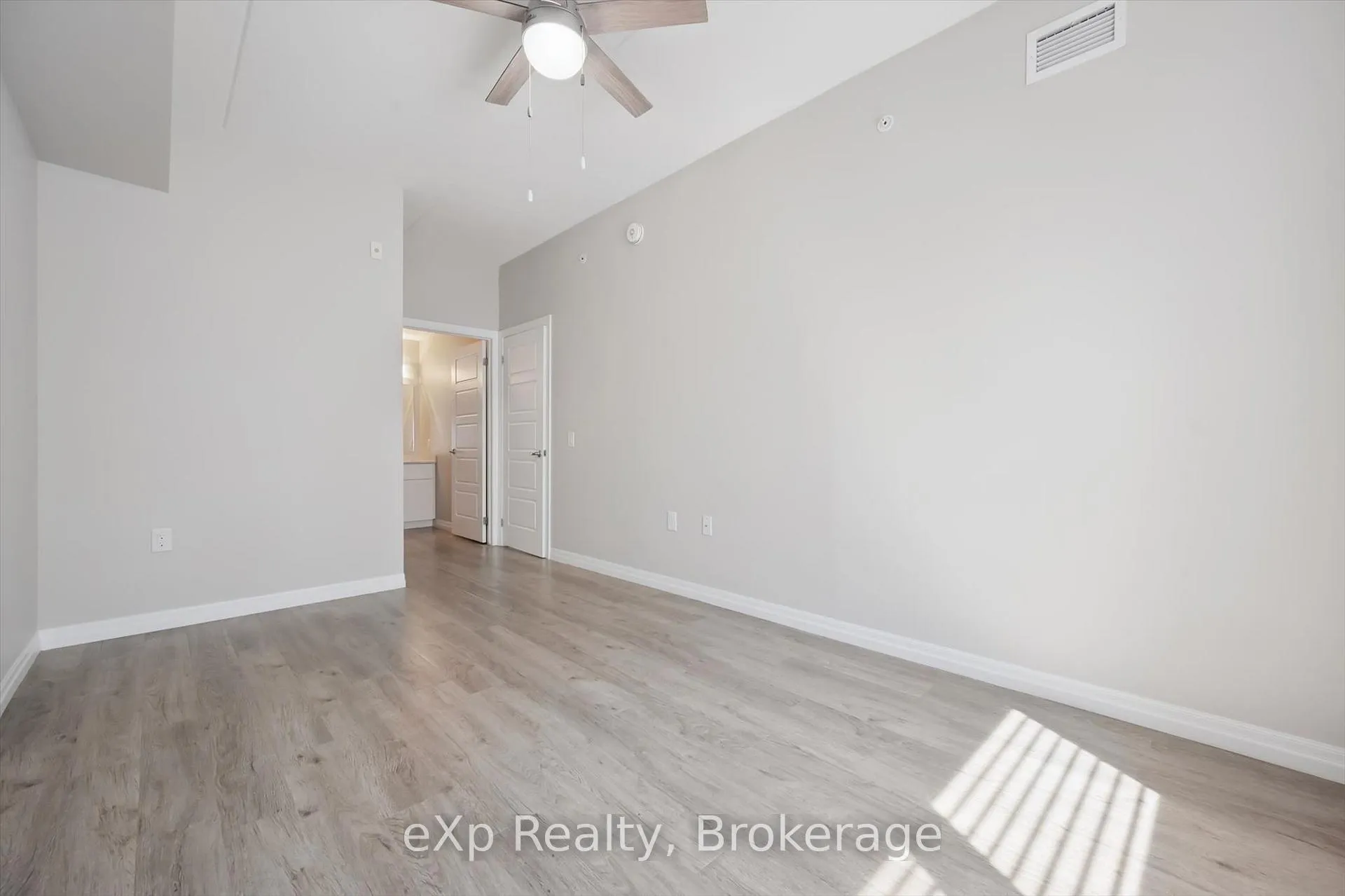 Photo 21 of Unit 214, 35 Kingsbury Square, Guelph, Pineridge/Westminster Woods — HOMEH