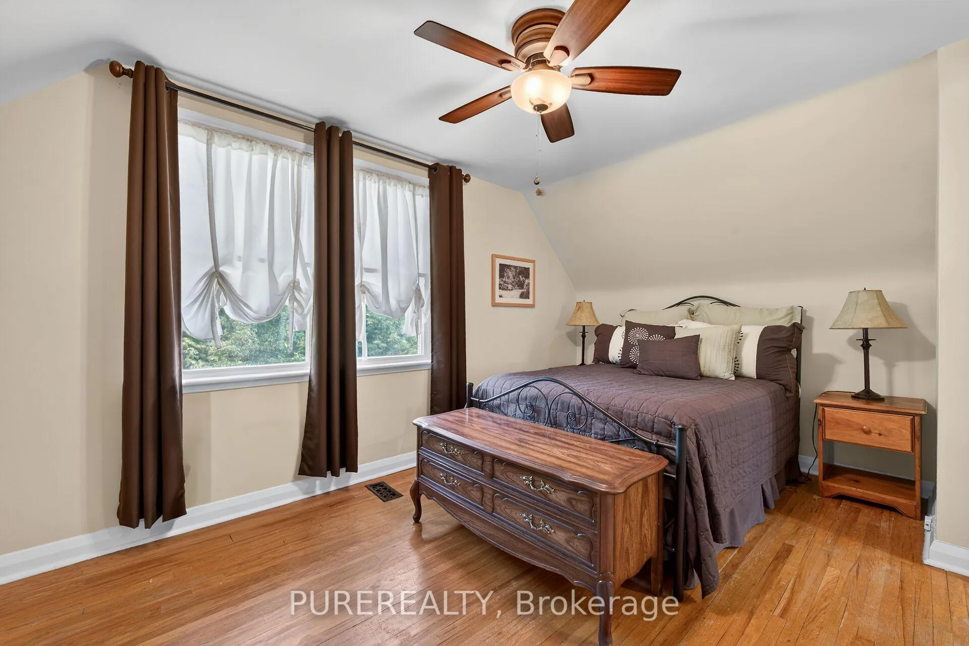 Photo 19 of 263 East 38th Street, Hamilton, Raleigh — HOMEH