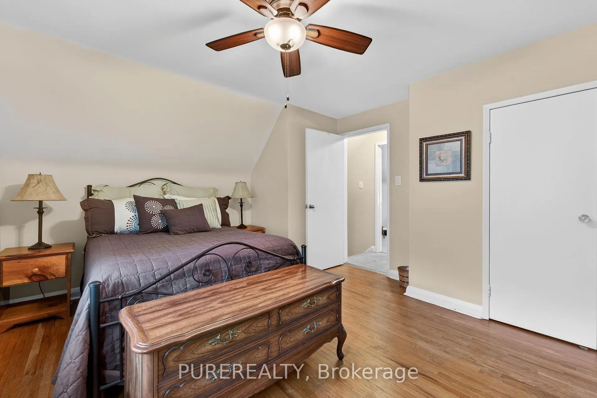 Photo 20 of 263 East 38th Street, Hamilton, Raleigh — HOMEH