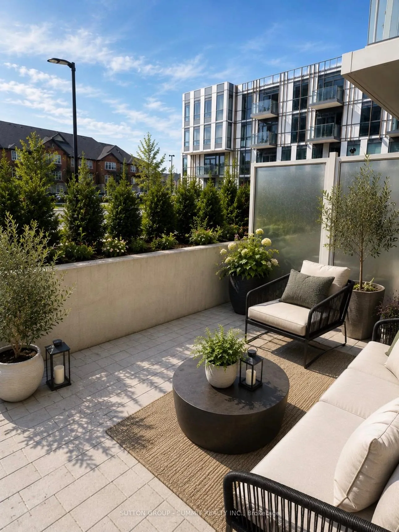Photo 9 of Unit 111, 1005 Dundas Street E, Oakville, Joshua Meadows — HOMEH
