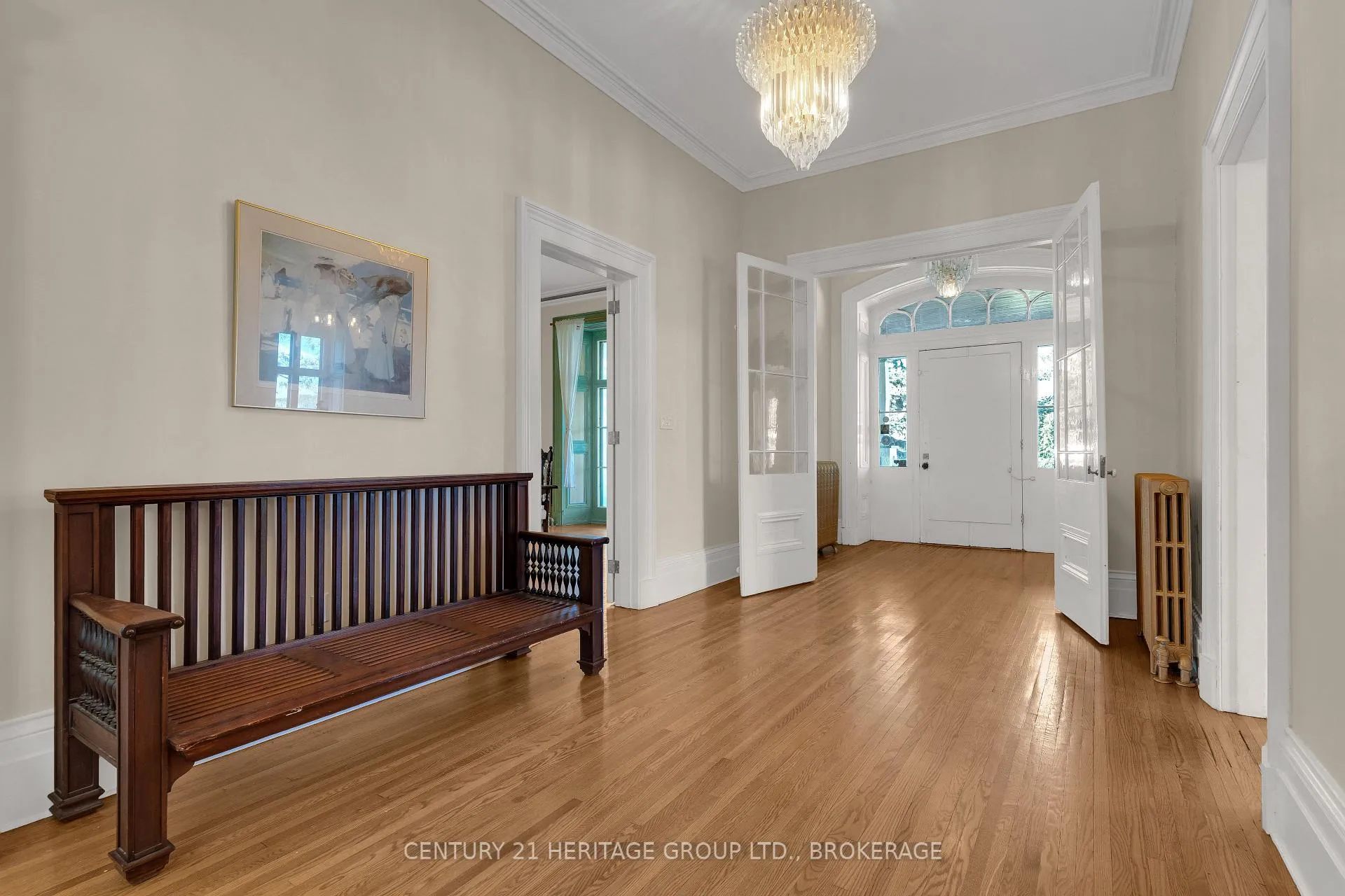Photo 16 of 389 King Street, Gananoque — HOMEH