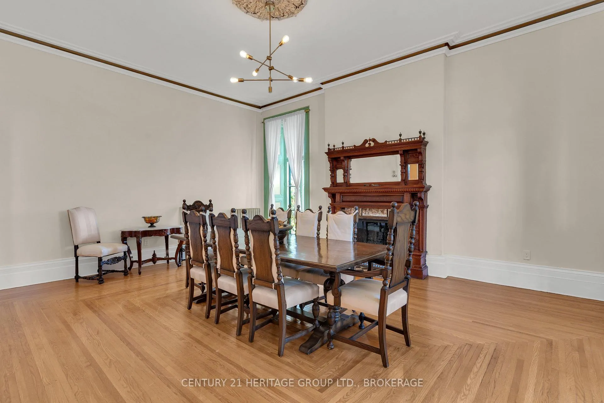 Photo 17 of 389 King Street, Gananoque — HOMEH