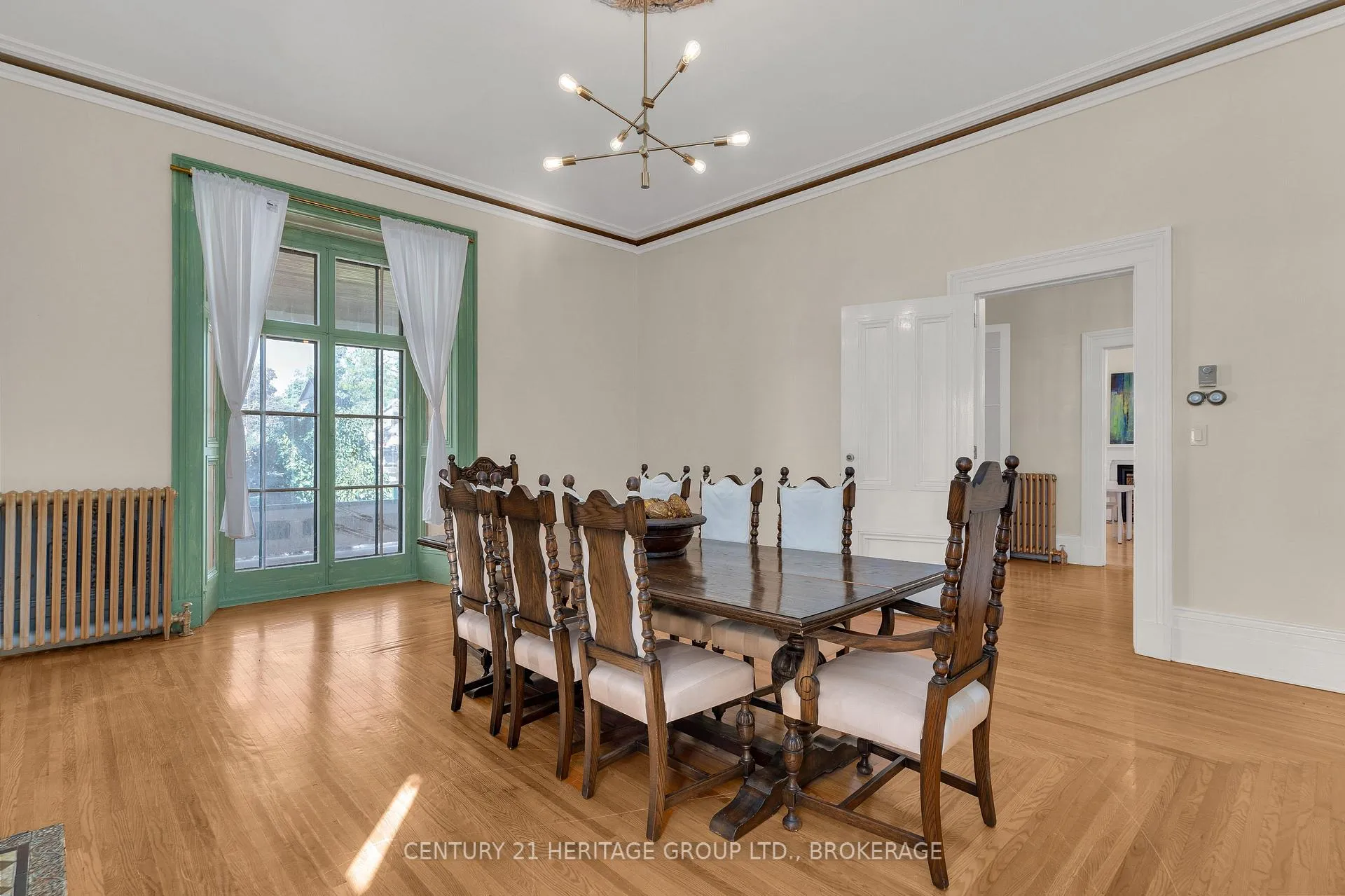 Photo 18 of 389 King Street, Gananoque — HOMEH