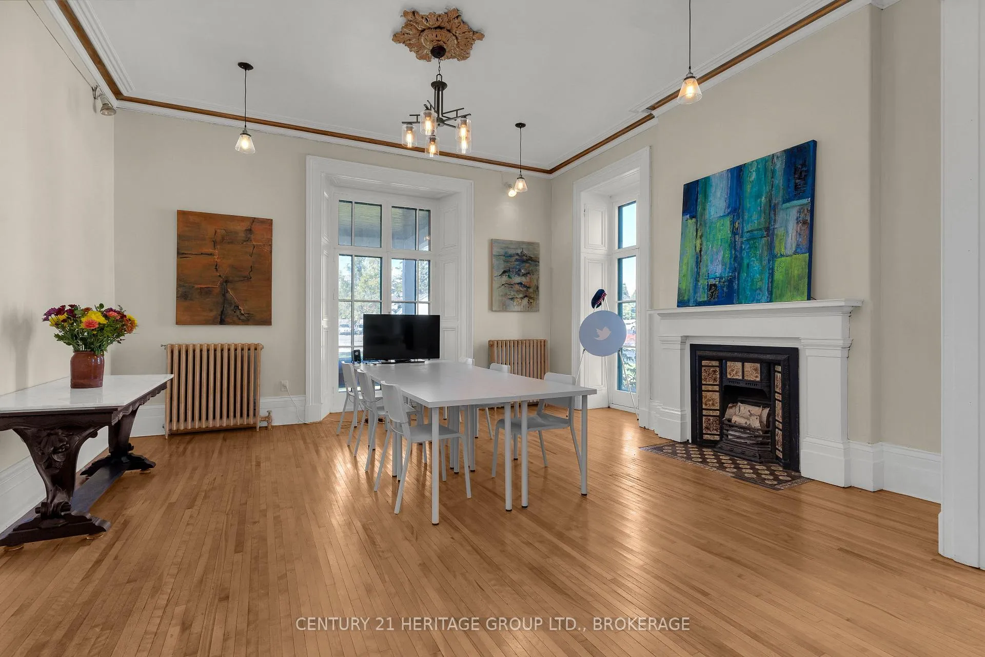 Photo 20 of 389 King Street, Gananoque — HOMEH