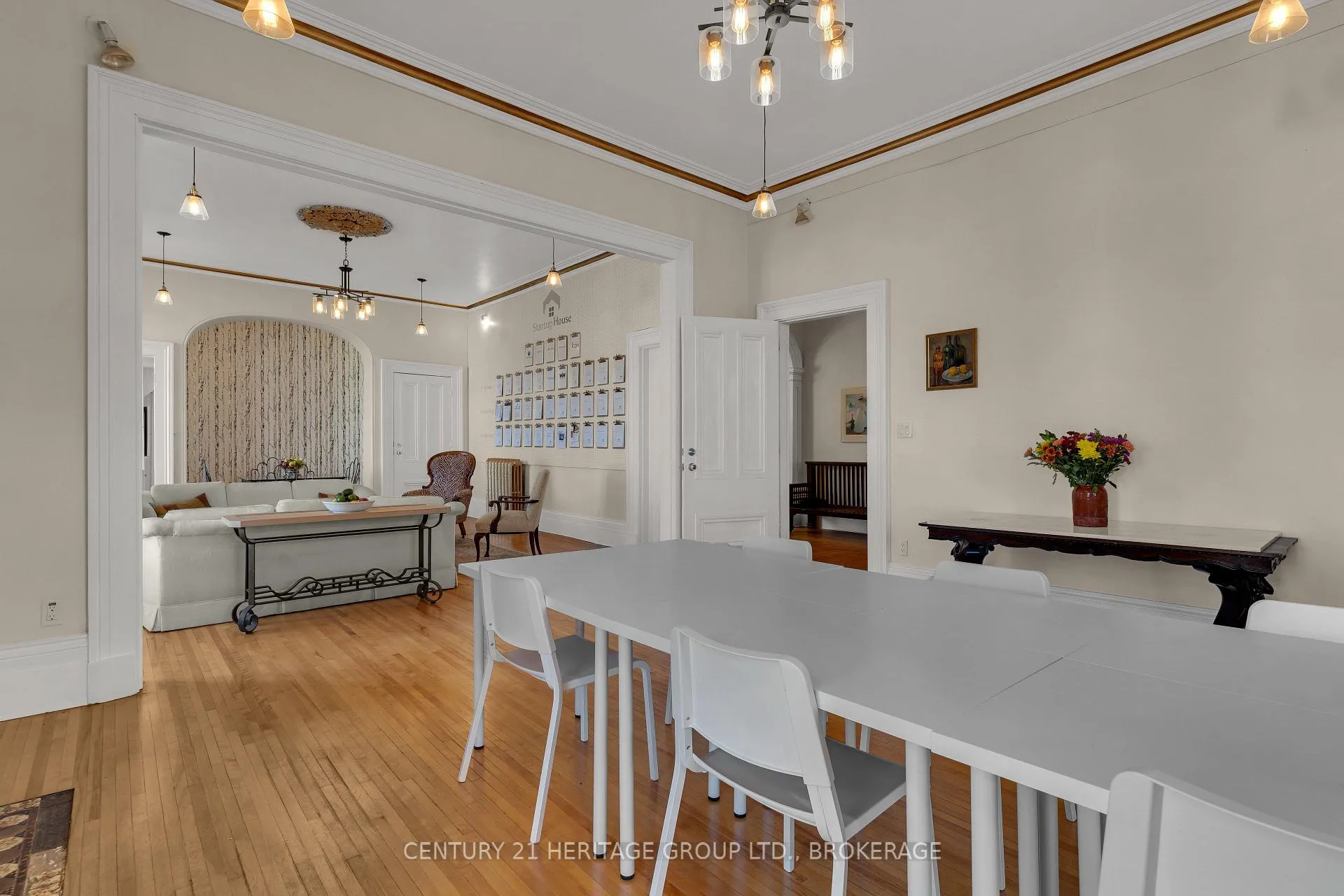 Photo 21 of 389 King Street, Gananoque — HOMEH