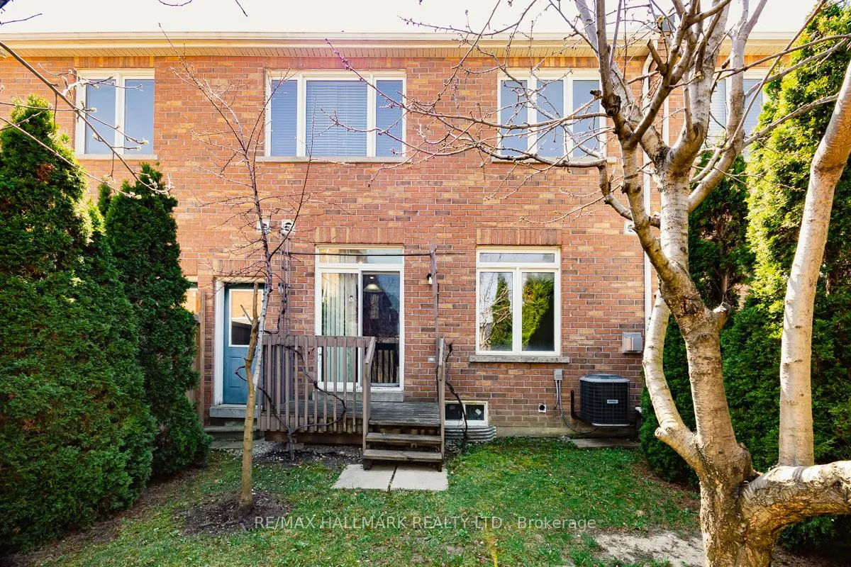 Photo 30 of 33 Tomabrook Crescent, Brampton, Sandringham-Wellington — HOMEH