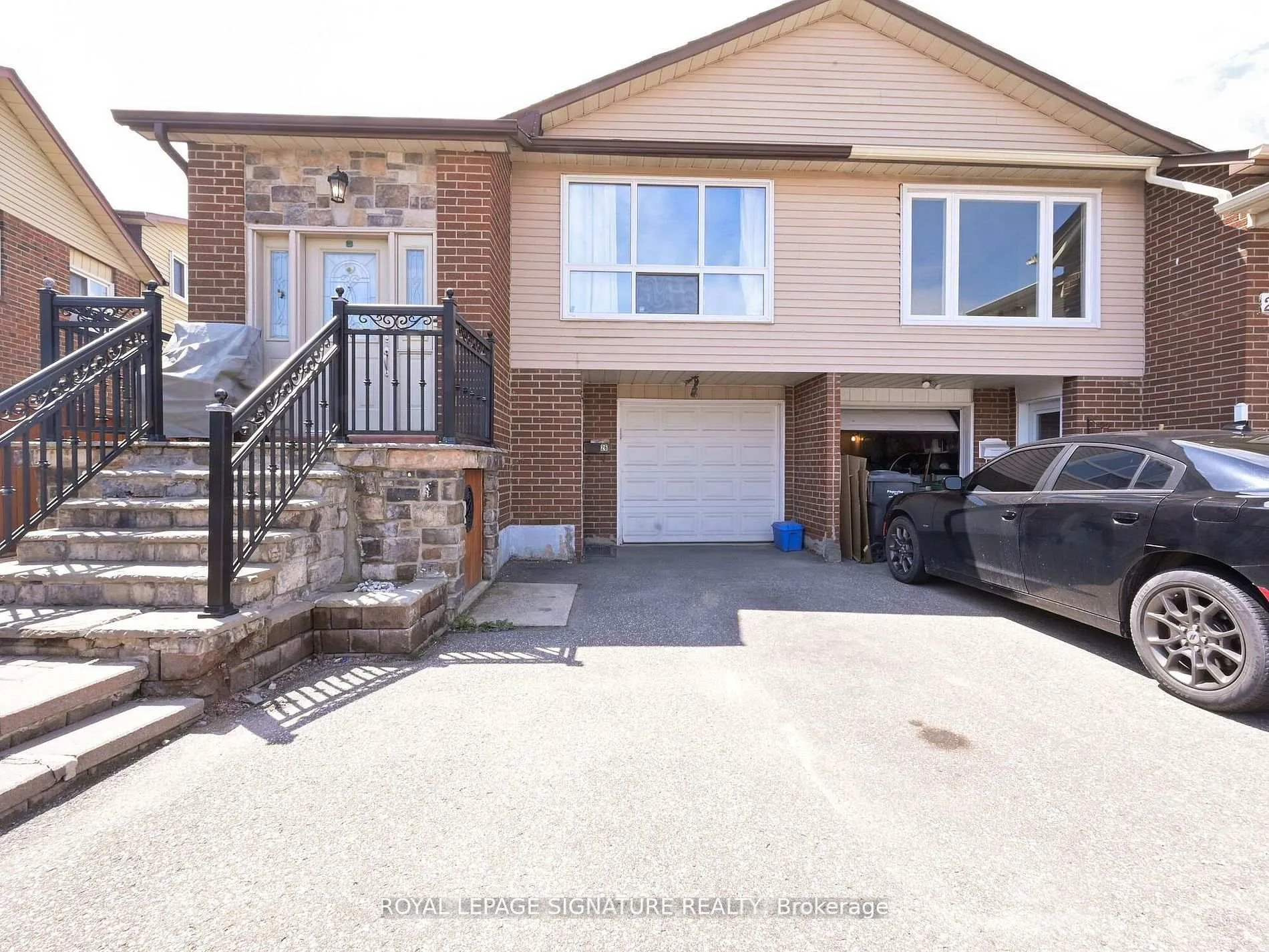 Photo 1 of Unit Lower, 26 Peterson Court, Brampton, Heart Lake East — HOMEH