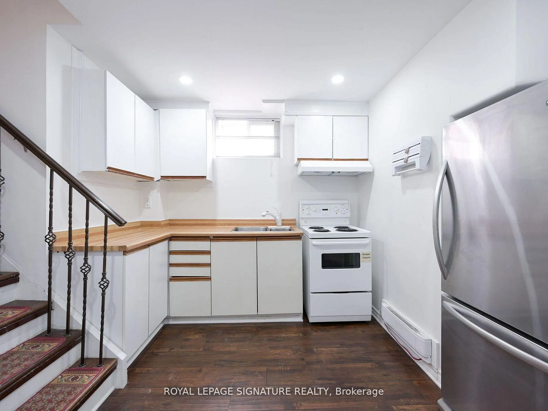Photo 15 of Unit Lower, 26 Peterson Court, Brampton, Heart Lake East — HOMEH