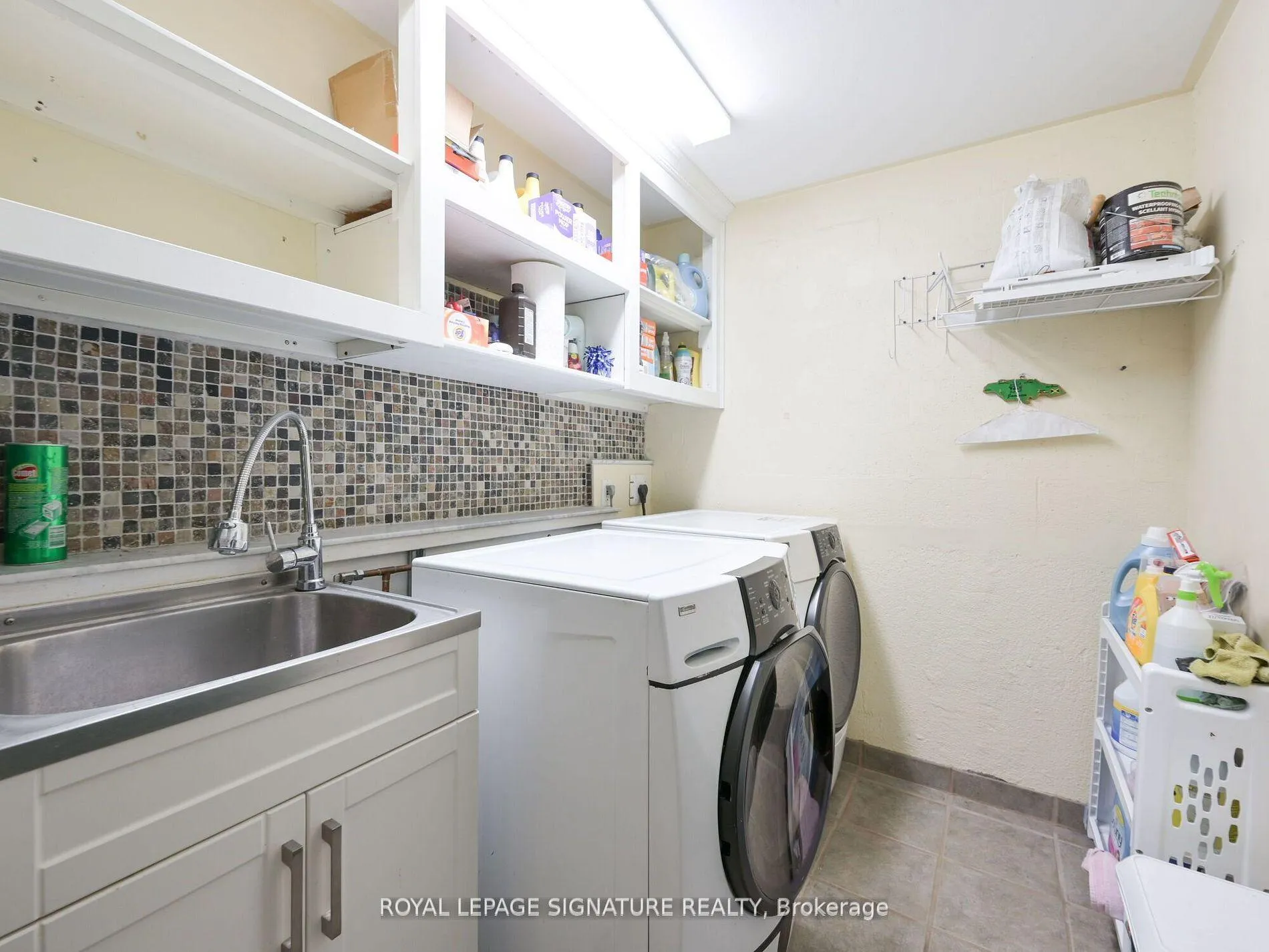 Photo 24 of Unit Lower, 26 Peterson Court, Brampton, Heart Lake East — HOMEH