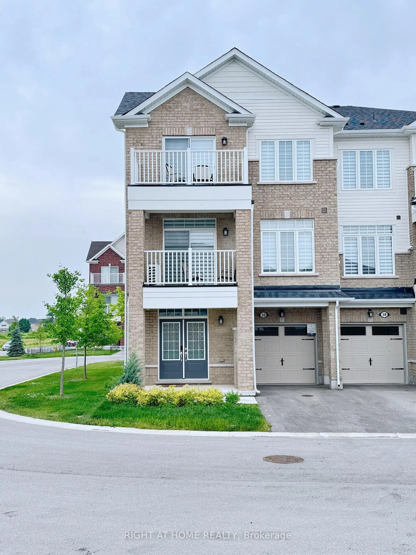 Photo 1 of Unit 39, 113 Hartley Avenue, Brant, Paris — HOMEH