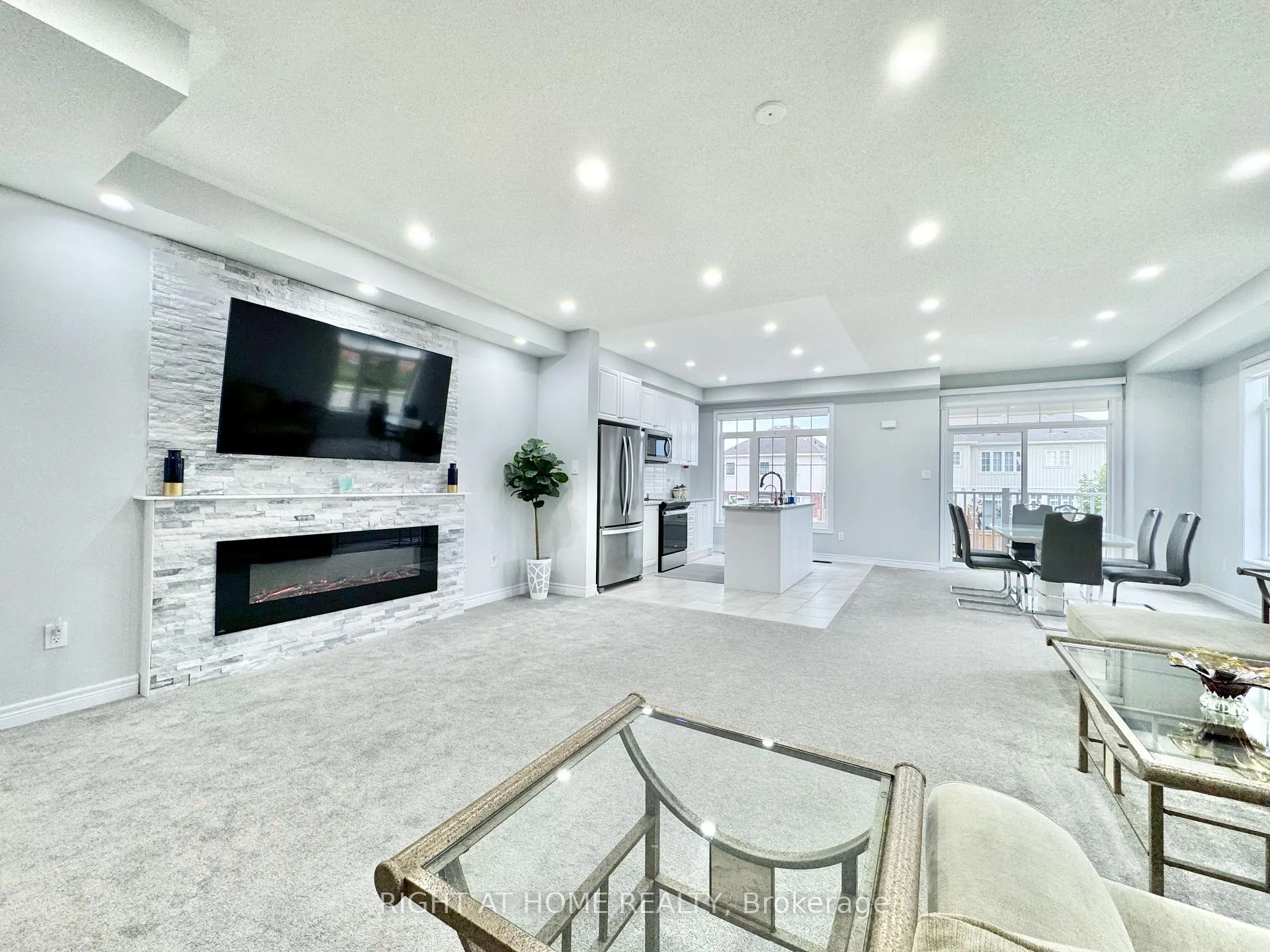 Photo 14 of Unit 39, 113 Hartley Avenue, Brant, Paris — HOMEH