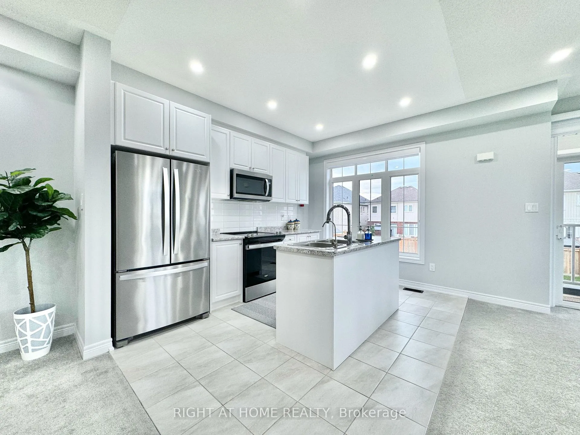 Photo 18 of Unit 39, 113 Hartley Avenue, Brant, Paris — HOMEH