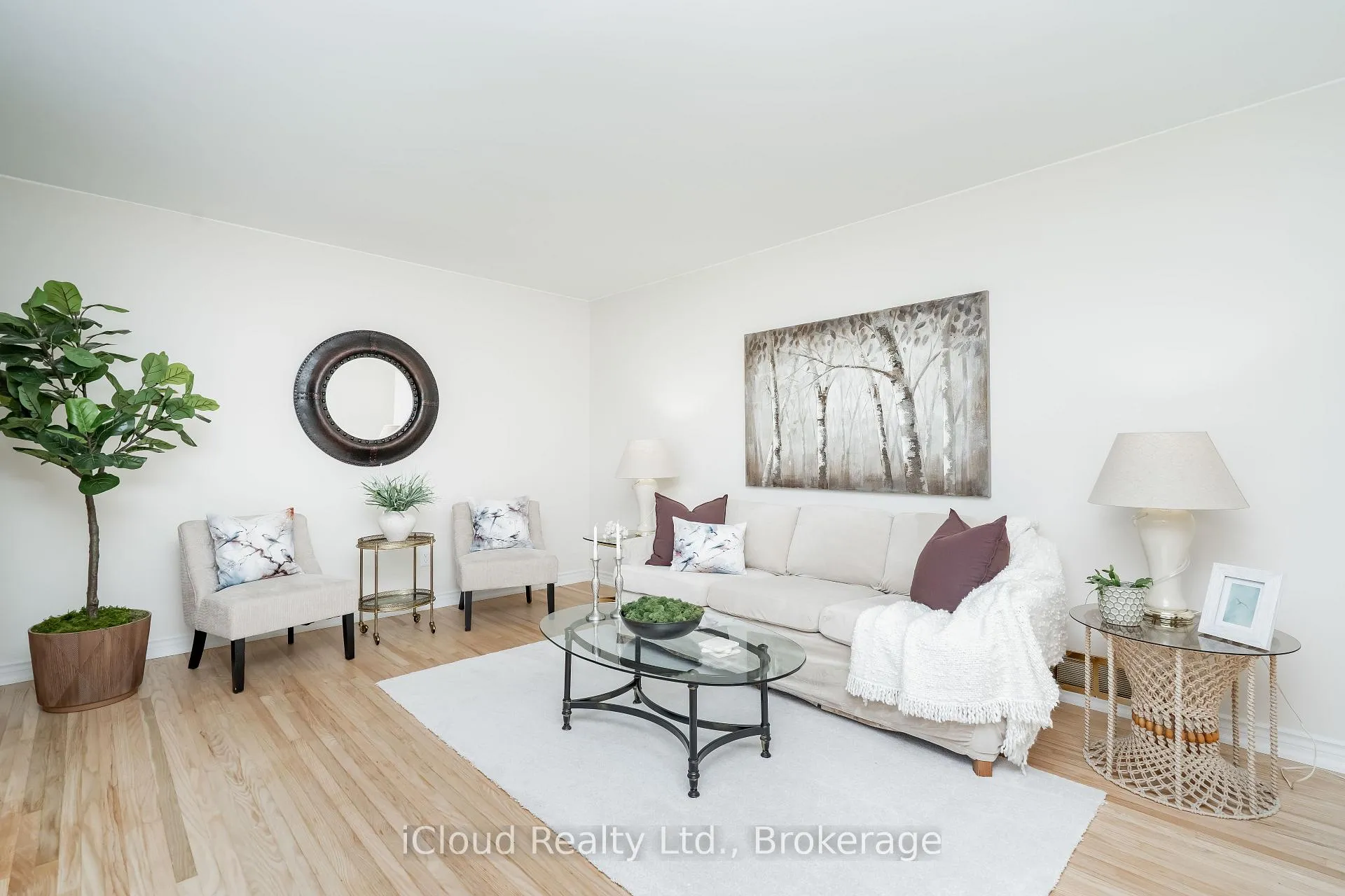Photo 6 of 242 Avondale Boulevard, Brampton, Avondale — HOMEH