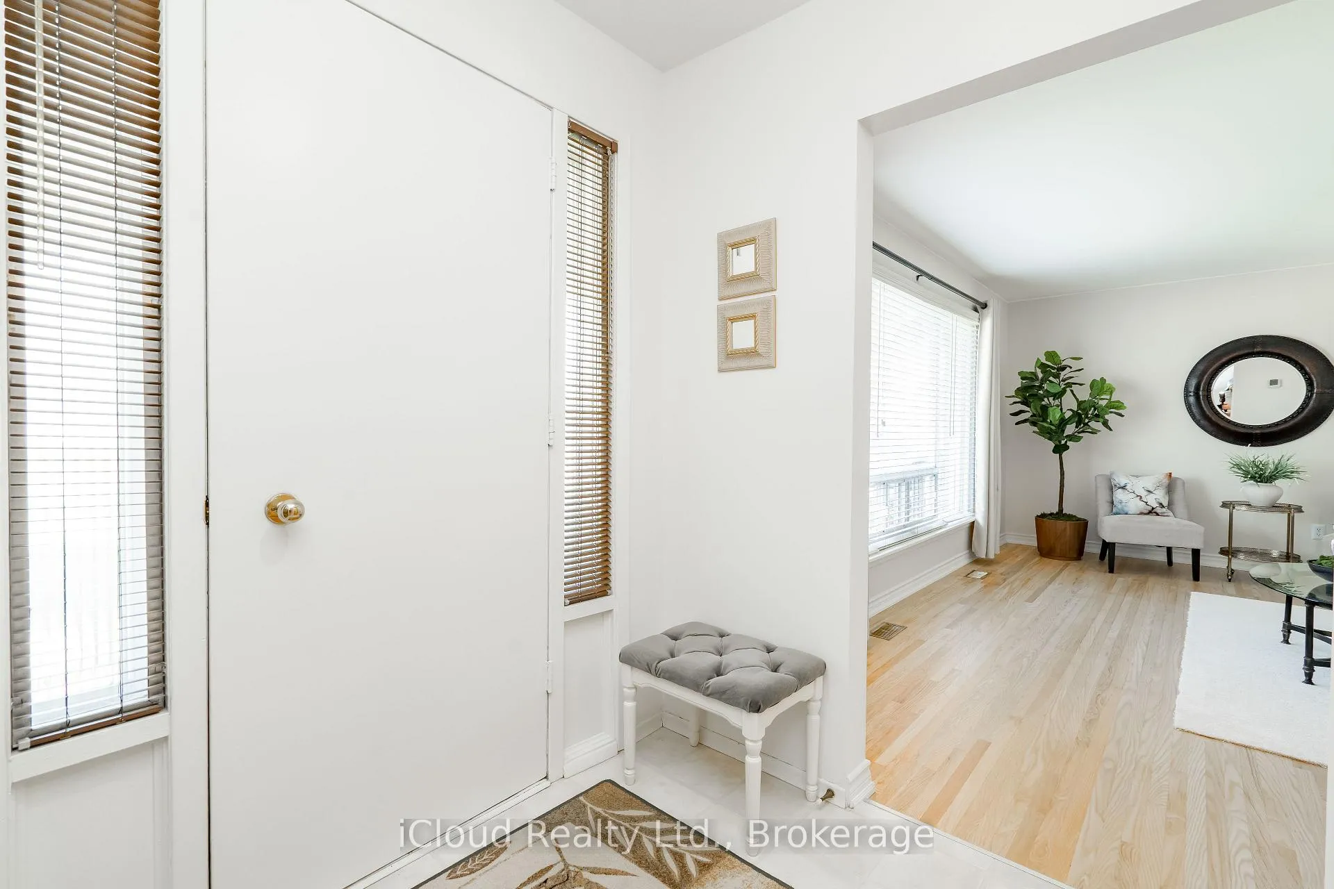 Photo 8 of 242 Avondale Boulevard, Brampton, Avondale — HOMEH