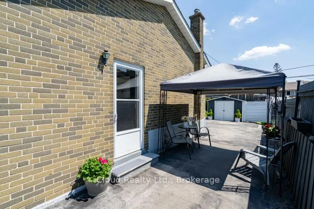 Photo 37 of 242 Avondale Boulevard, Brampton, Avondale — HOMEH