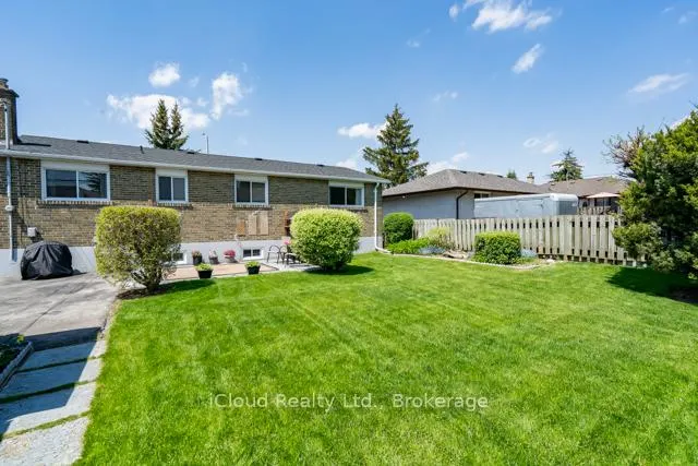 Photo 40 of 242 Avondale Boulevard, Brampton, Avondale — HOMEH