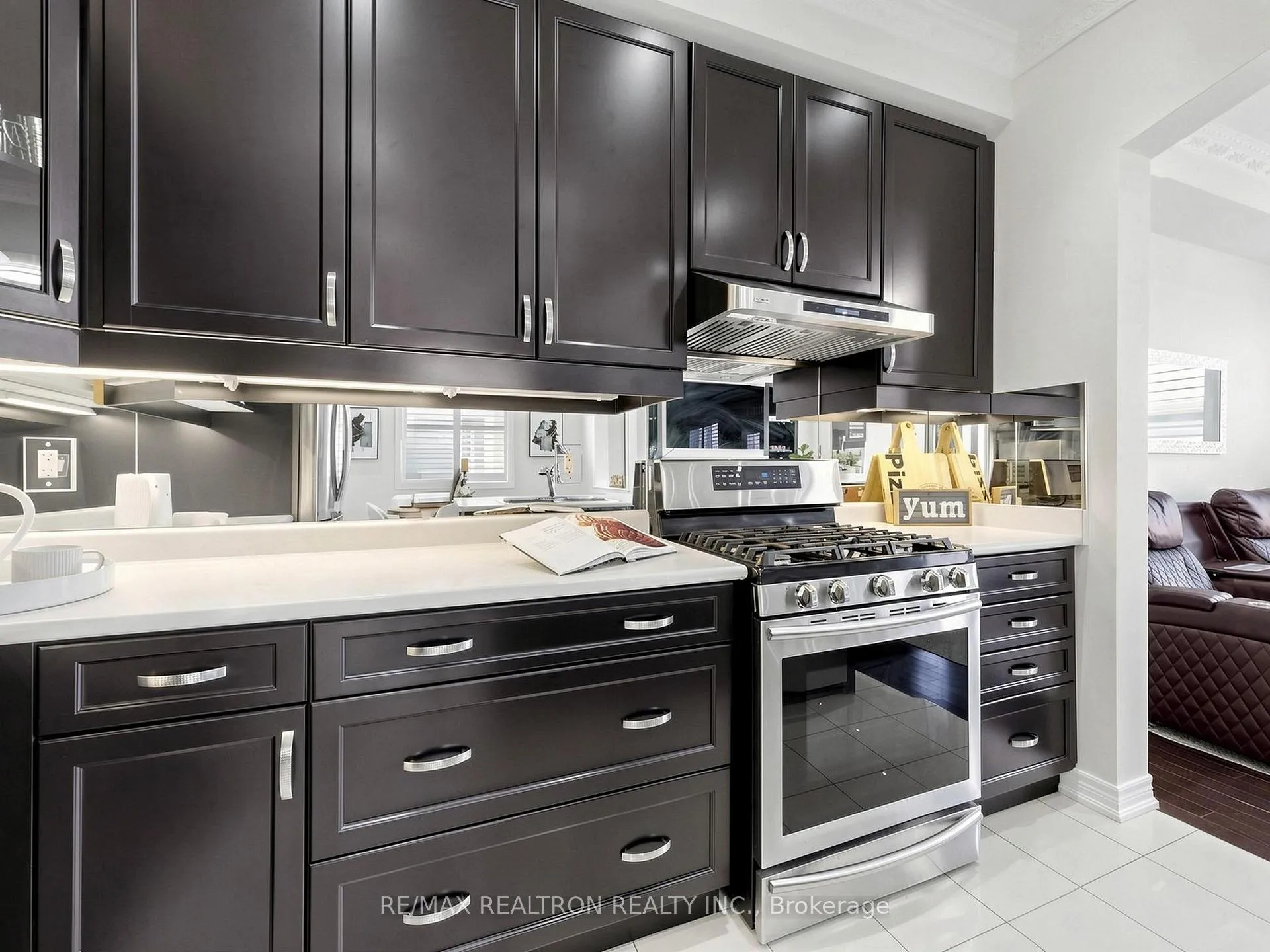 Photo 23 of 65 Black Creek Drive, Markham, Cornell — HOMEH