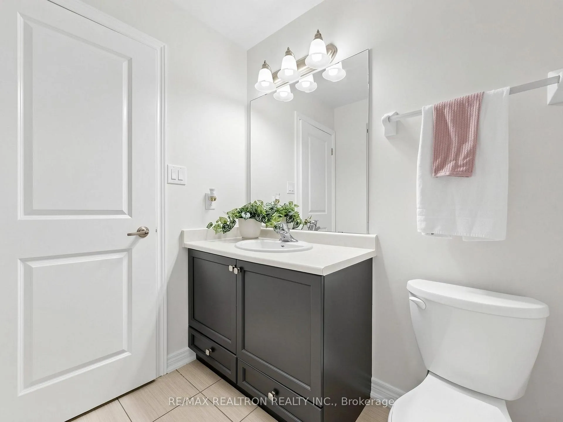 Photo 42 of 65 Black Creek Drive, Markham, Cornell — HOMEH