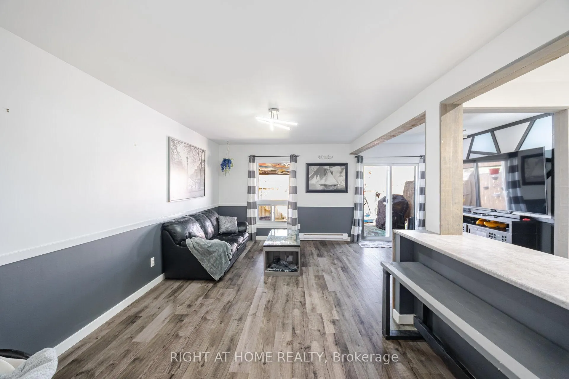 Photo 11 of Unit 16, 100 Century Drive, Orangeville — HOMEH