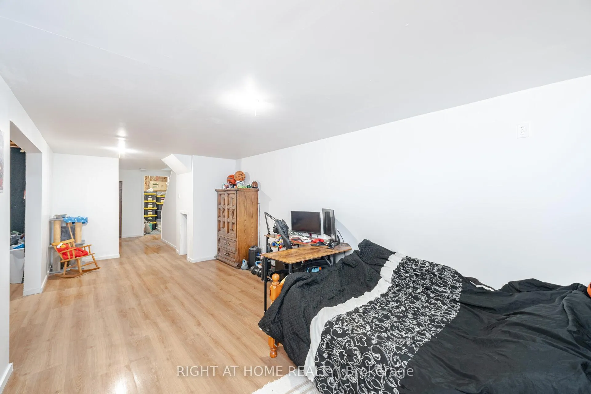Photo 26 of Unit 16, 100 Century Drive, Orangeville — HOMEH