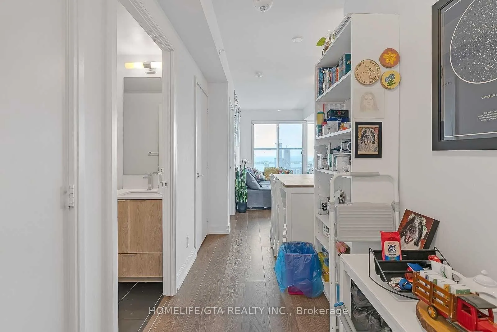 Photo 3 of Unit 4907, 181 Dundas Street E, Toronto, Church-Yonge Corridor — HOMEH