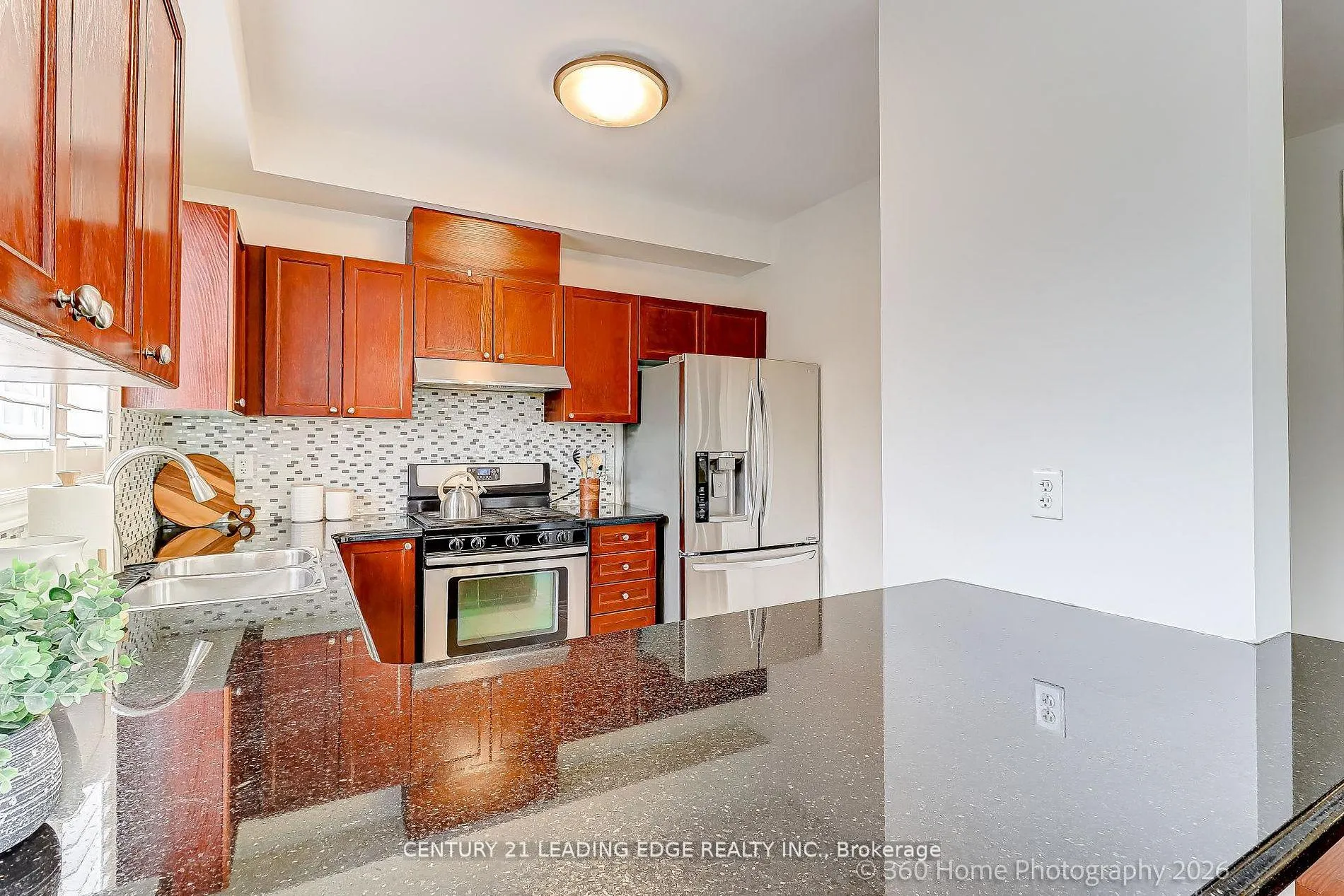 Photo 10 of 75 Kentview Crescent, Markham, Box Grove — HOMEH