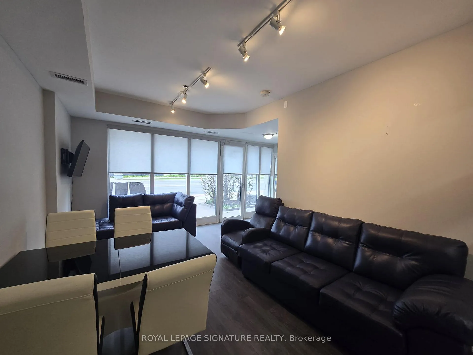 Photo 1 of Unit 3, 726 Sheppard Avenue W, North York, Bathurst Manor — HOMEH