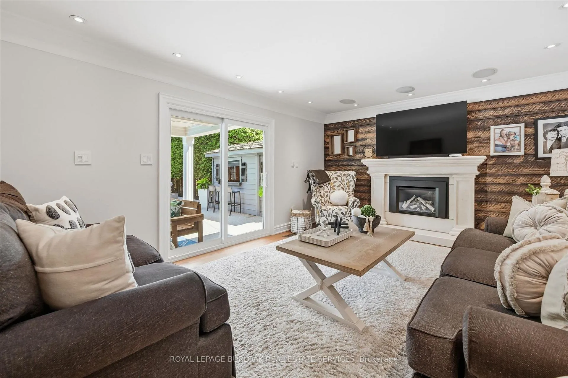 Photo 17 of 3500 Regal Road, Burlington, Roseland — HOMEH