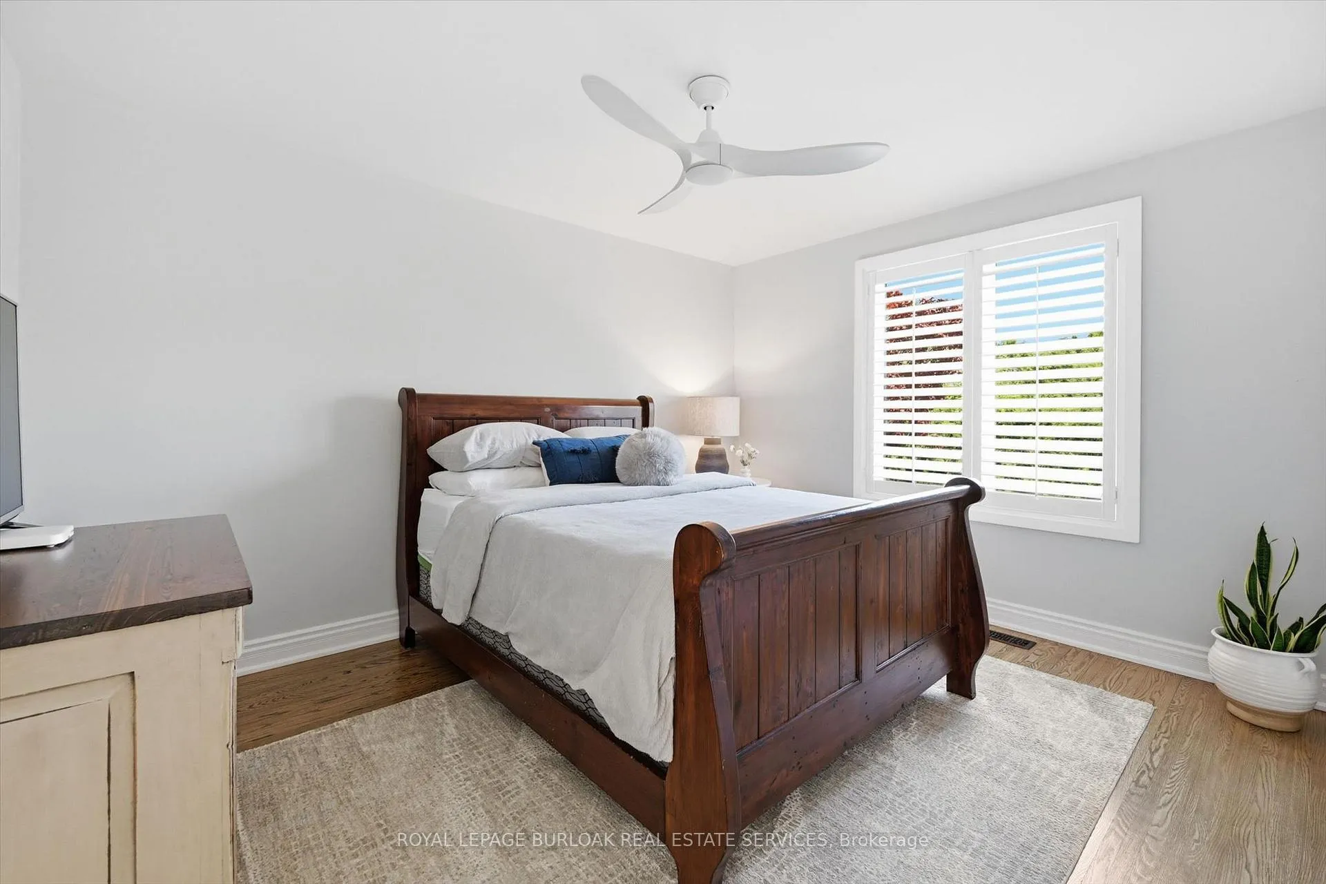 Photo 24 of 3500 Regal Road, Burlington, Roseland — HOMEH