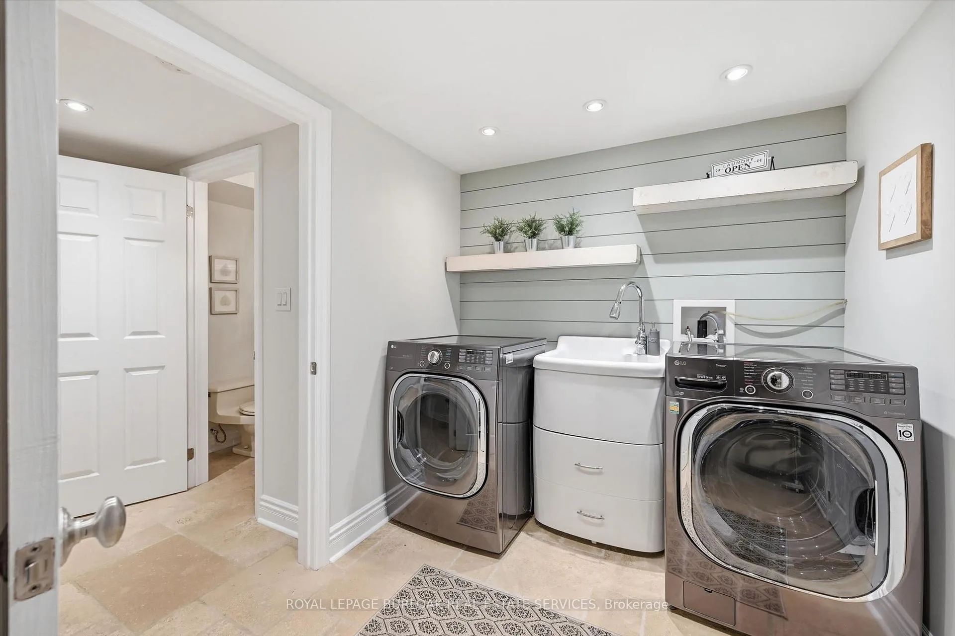 Photo 42 of 3500 Regal Road, Burlington, Roseland — HOMEH