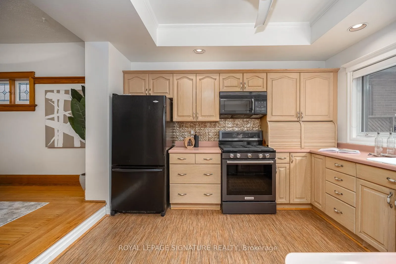 Photo 12 of 76 Highcroft Road, Toronto, Woodbine Corridor — HOMEH