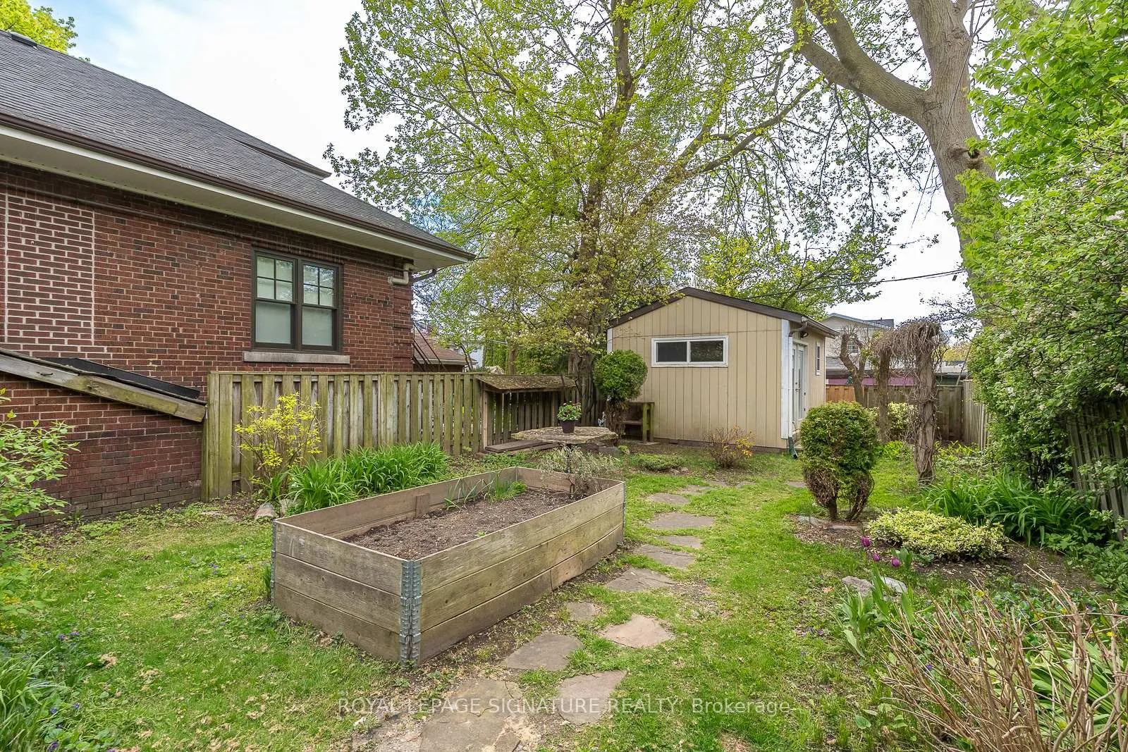 Photo 34 of 76 Highcroft Road, Toronto, Woodbine Corridor — HOMEH