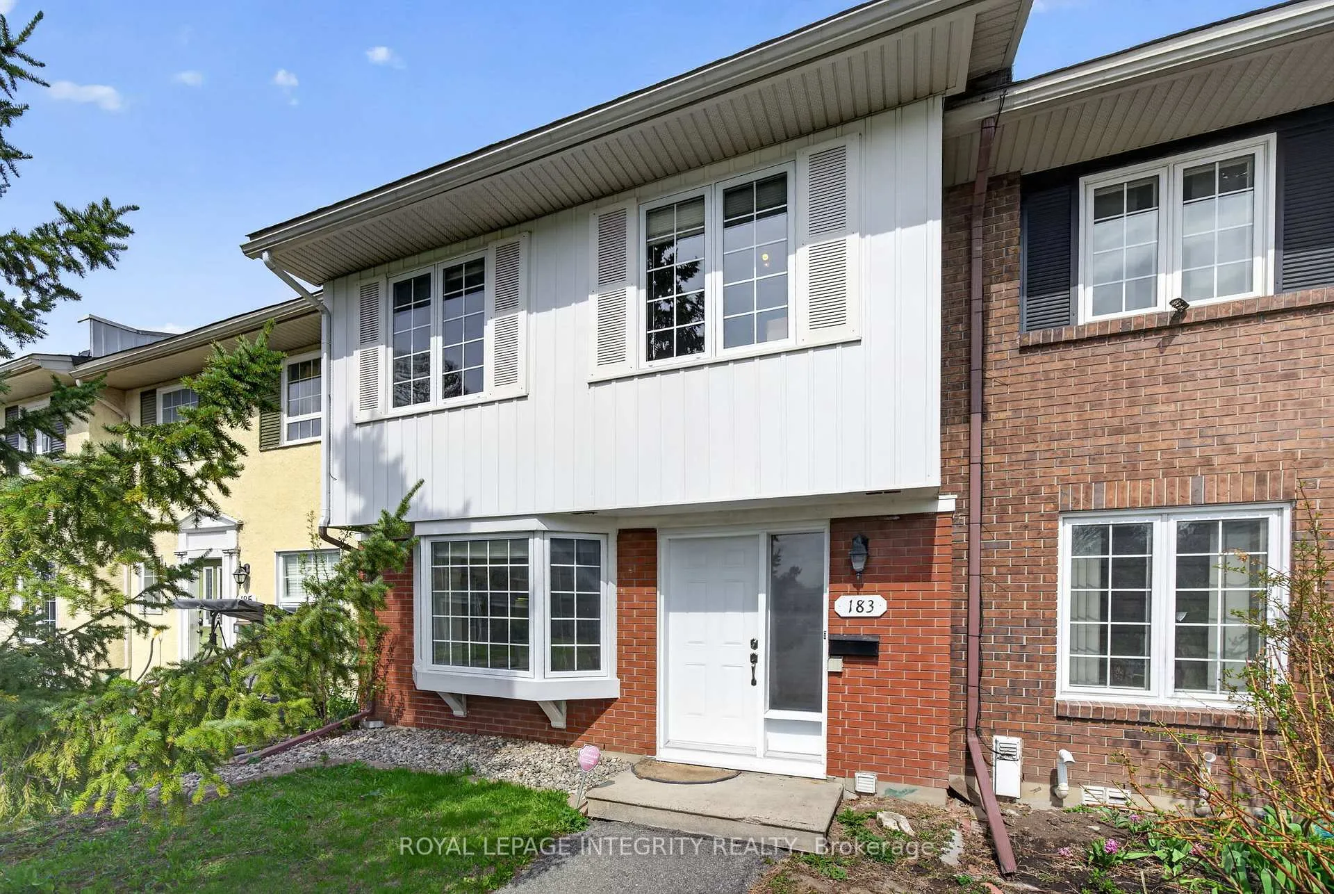 Photo 2 of 183 Monterey Drive, Ottawa, Leslie Park — HOMEH