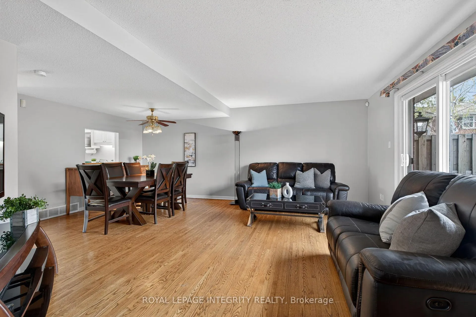 Photo 13 of 183 Monterey Drive, Ottawa, Leslie Park — HOMEH