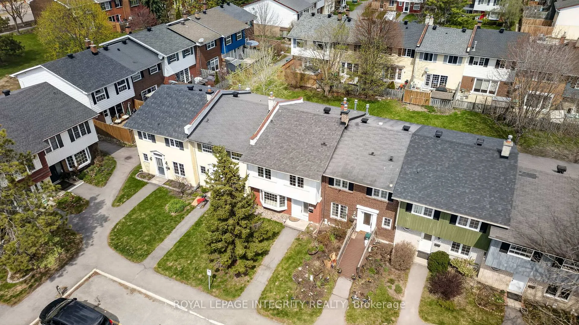Photo 29 of 183 Monterey Drive, Ottawa, Leslie Park — HOMEH