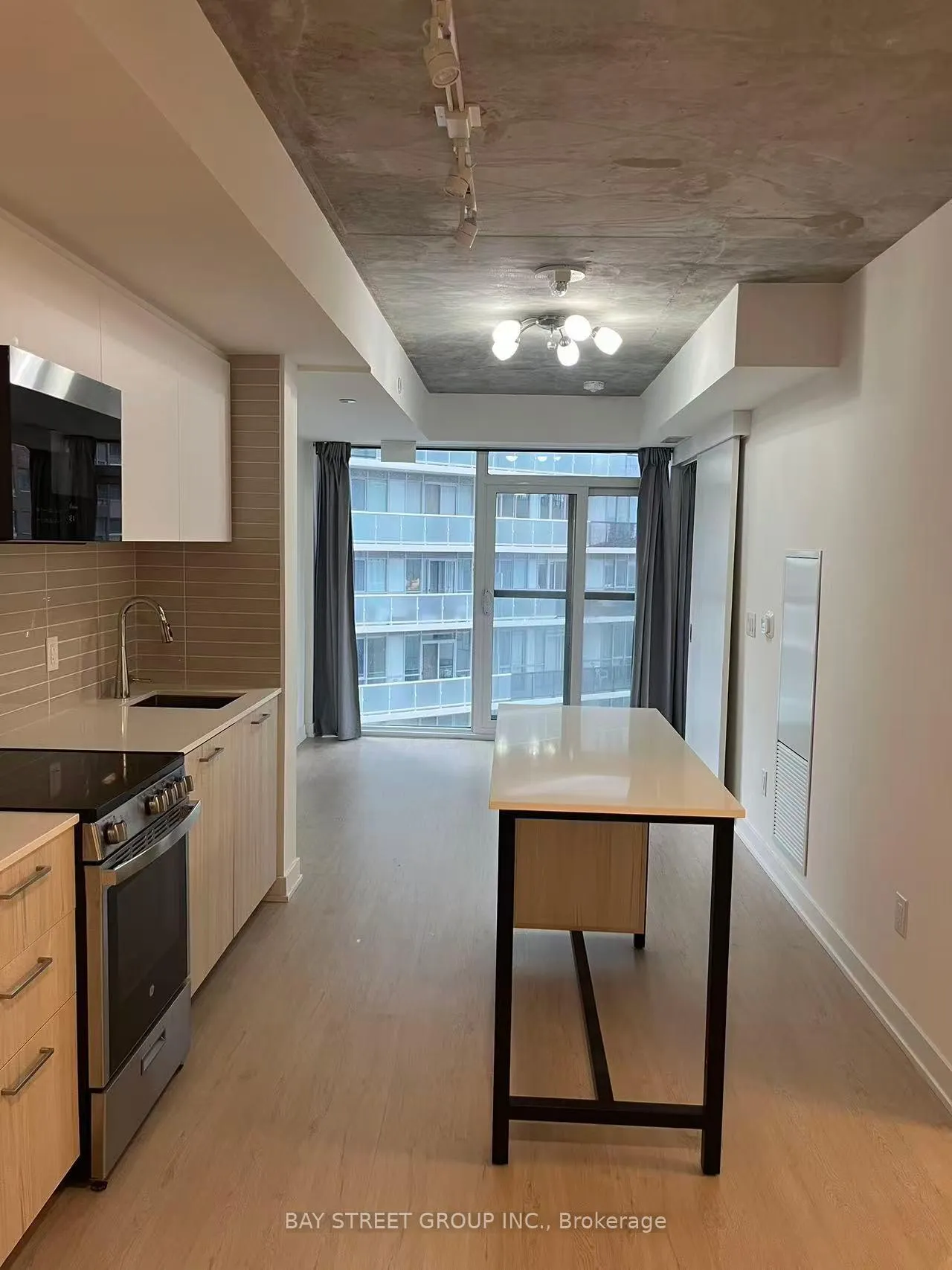 Photo 3 of Unit 1108, 65 Mutual Street, Toronto, Church-Yonge Corridor — HOMEH