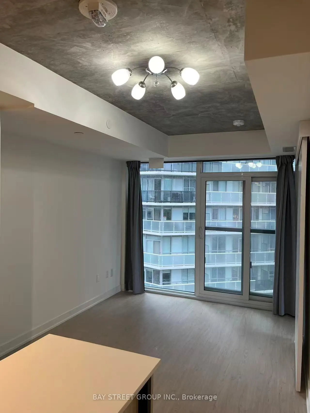 Photo 4 of Unit 1108, 65 Mutual Street, Toronto, Church-Yonge Corridor — HOMEH