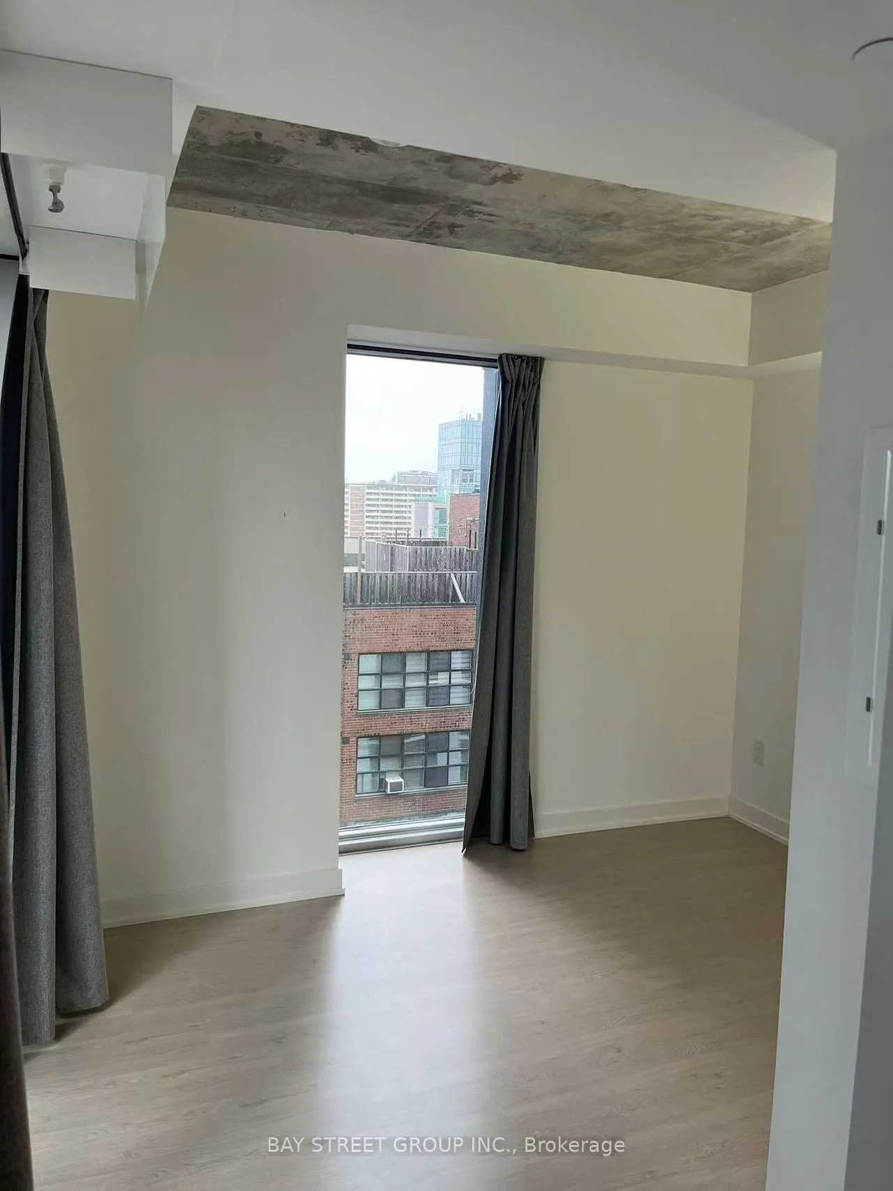 Photo 6 of Unit 1108, 65 Mutual Street, Toronto, Church-Yonge Corridor — HOMEH