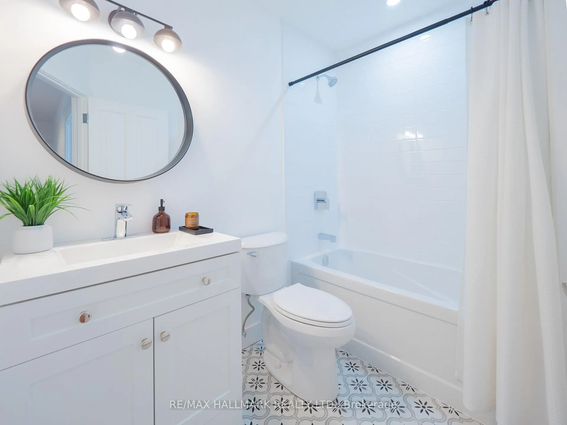 Photo 33 of 99 Riverdale Avenue, Toronto, North Riverdale — HOMEH