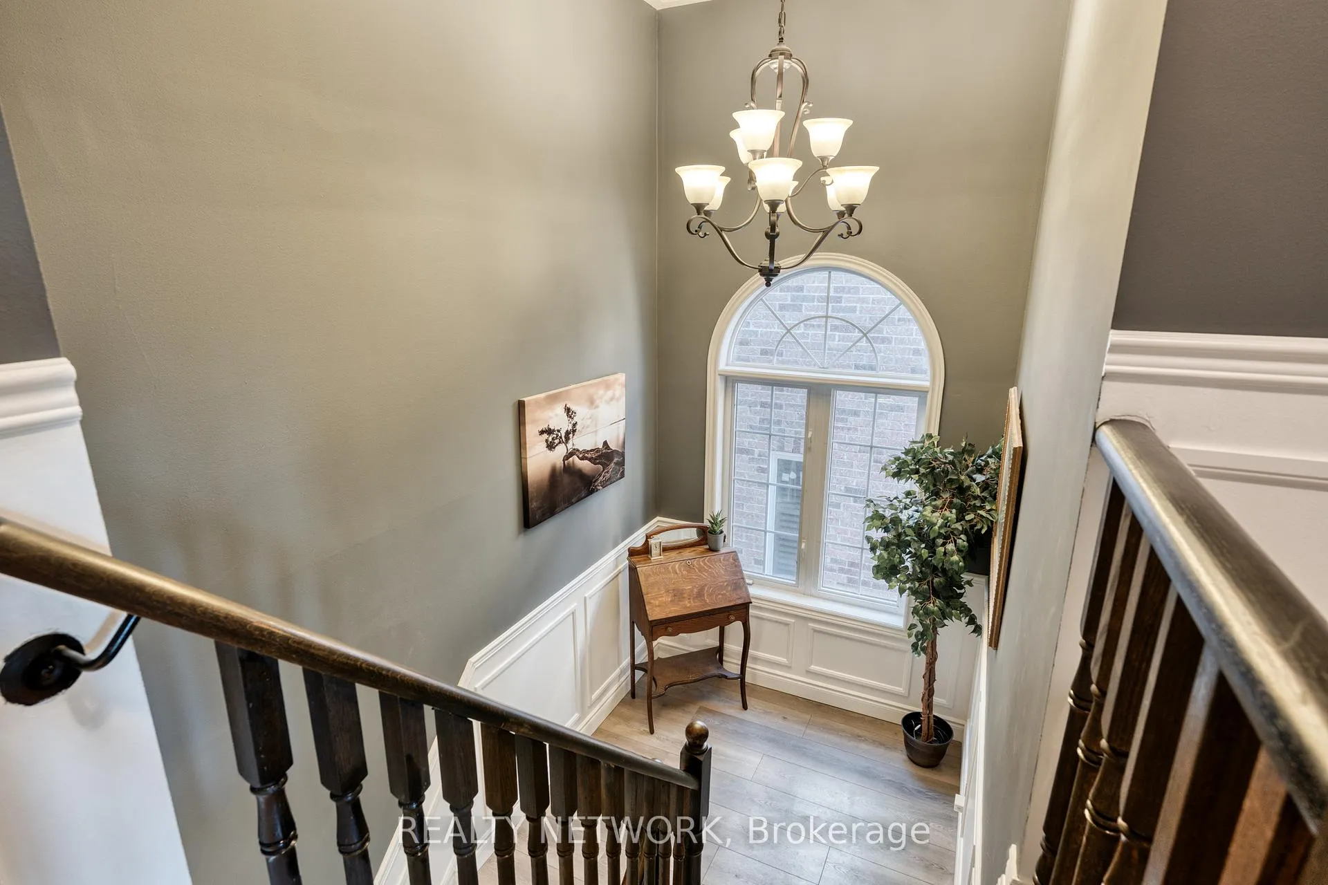 Photo 18 of 10 Lockport Way, Hamilton, Winona Park — HOMEH