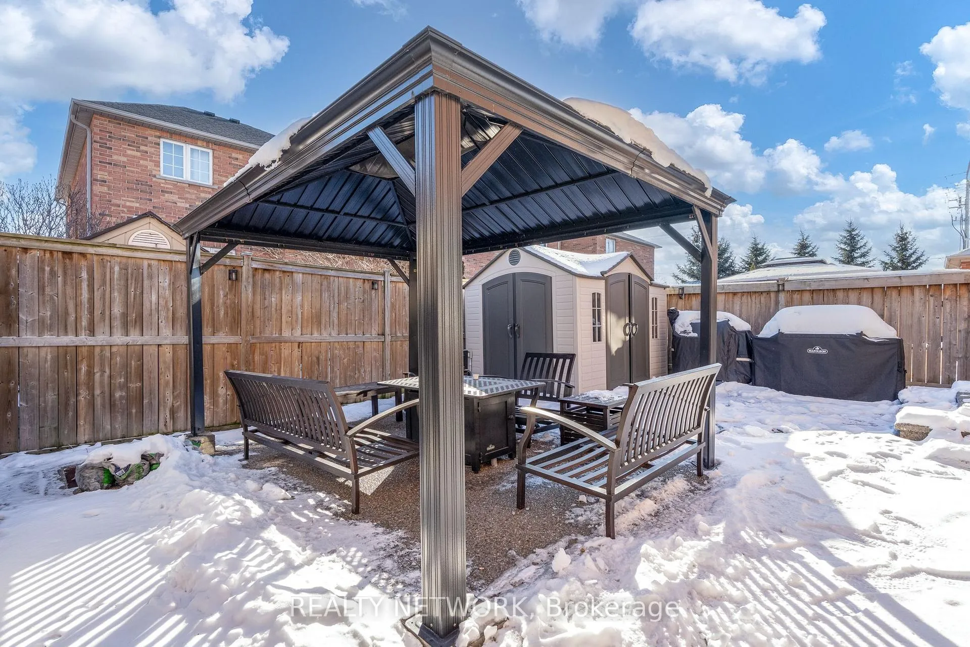 Photo 34 of 10 Lockport Way, Hamilton, Winona Park — HOMEH