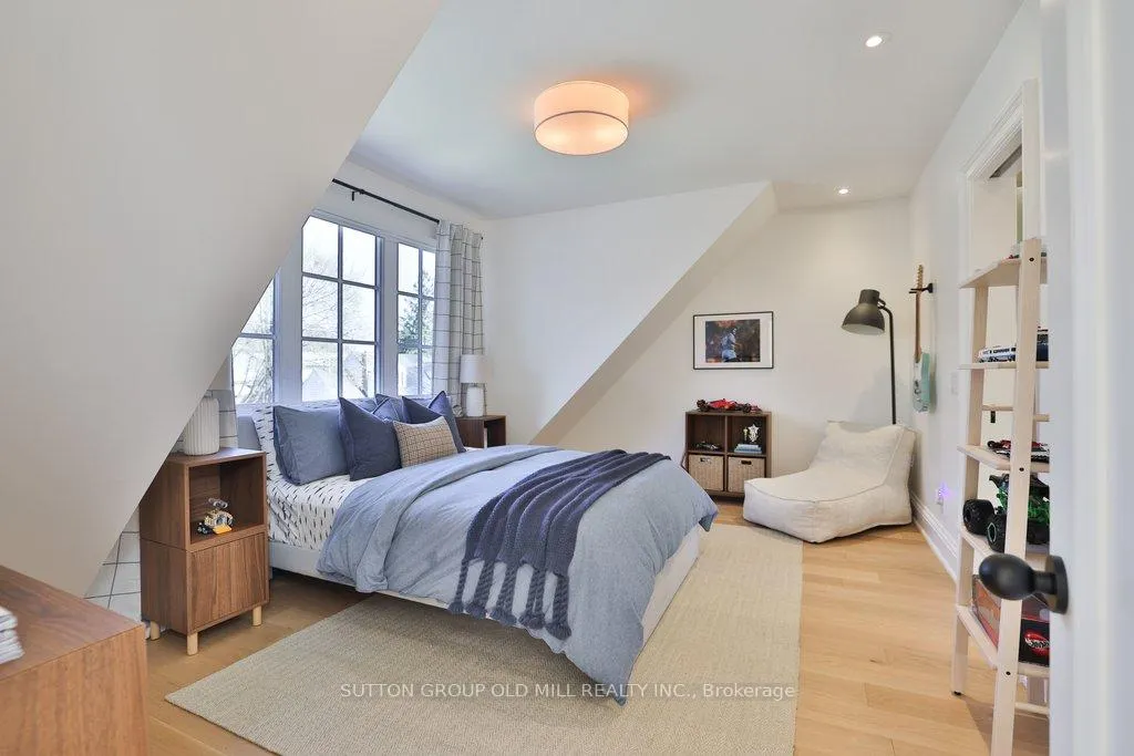 Photo 21 of 5 Elderidge Avenue, Etobicoke, Stonegate-Queensway — HOMEH