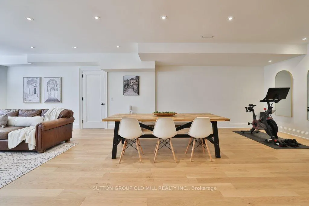 Photo 23 of 5 Elderidge Avenue, Etobicoke, Stonegate-Queensway — HOMEH